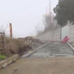 dupa doi ani de la tragicul accident provocat de vlad pascu a inceput amenajarea unui trotuar intre 2 mai si vama veche 69205235dfef1