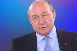 exclusiv alegeri locale 2025 traian basescu bucurestenii au pe cine alege daca vor alege prost e problema lor 691a3db42f6df