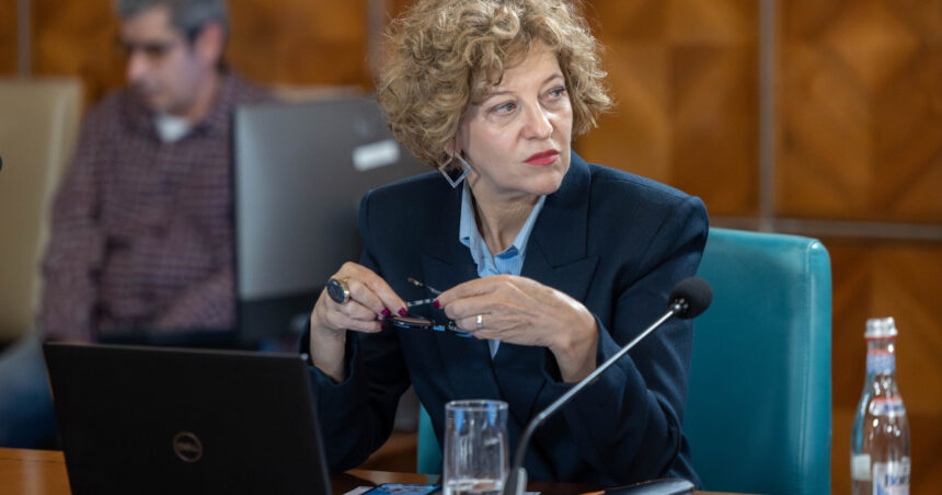 exclusiv ce spune vicepremierul oana gheorghiu despre intrarea intr un partid ce vad eu acum in discursul public asta pare 690f807c8157b