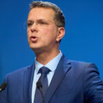 exclusiv ionut mosteanu spune ca nu a fost informat de servicii cu privire la incercarea fostului senator psd de a i da mita 6924a30f31174