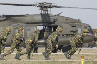 exclusiv planurile anuntate de mosteanu pentru baza de la kogalniceanu este o baza romaneasca va rivaliza ca dimensiune si dotari cu ramstein 690a2ff13cfb0