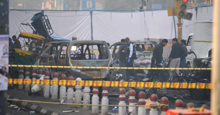 explozia de la fortul rosu din new delhi soldata cu opt morti prim ministrul indian a calificat deflagratia drept un complot 69135fd48aeb7