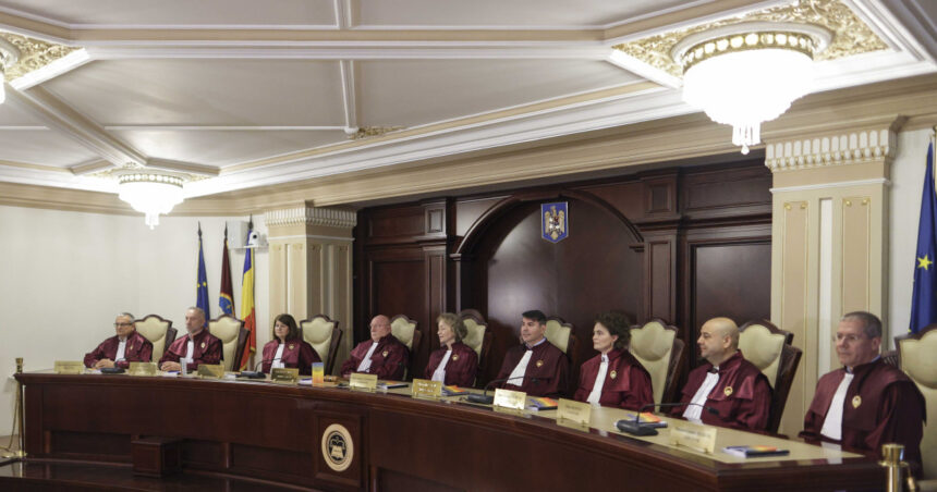 fara compensatii la final de mandat pentru judecatorii curtii constitutionale senatul a votat abrogarea prevederii 691b651999c85