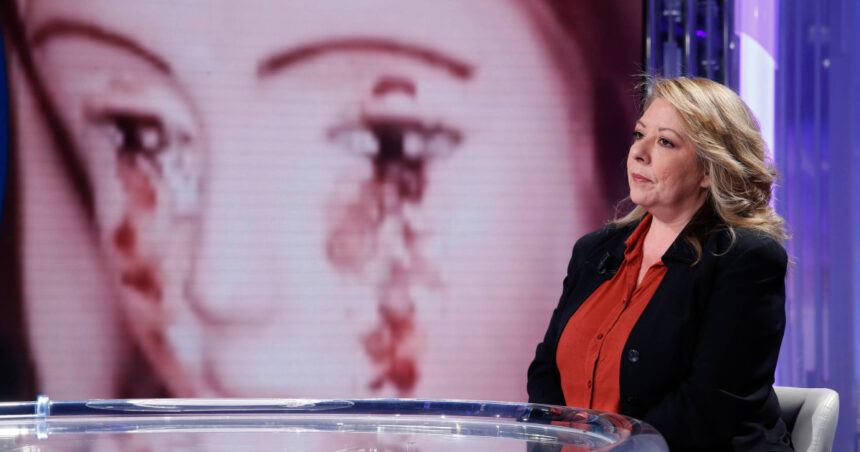 femeie trimisa in judecata dupa ce a spus ca o statuie a fecioarei maria plangea cu lacrimi de sange suma stransa din donatii 6914df086fa24