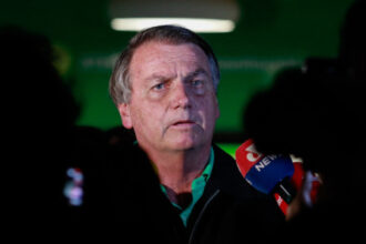 fostul presedinte al braziliei jair bolsonaro in arest preventiv ce acuzatii i se aduc 69219da609227