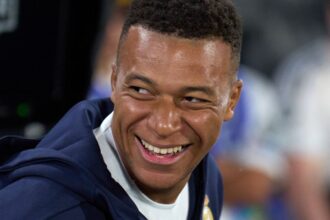fotbalistul care l a dat pe spate pe kylian mbappe unul dintre cei mai buni din lume in acest sezon 6914b6dde21bd