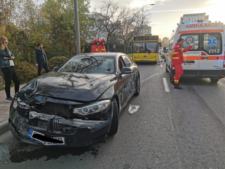 foto accident rutier in mamaia zona perla traficul rutier este blocat 69285acfbb0cd