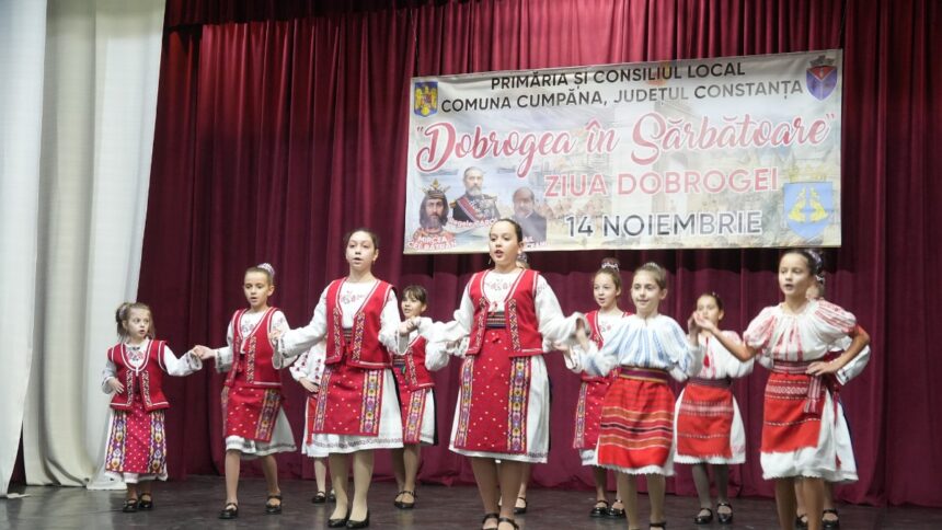 foto cumpana a celebrat ziua dobrogei printr un spectacol dedicat diversitatii culturale si traditiilor locale 691759a225178
