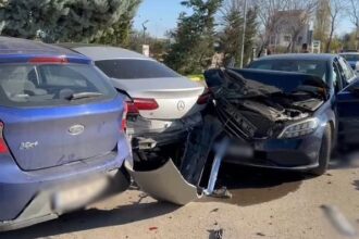 foto grav accident rutier in zona hotelului malibu din mamaia 692477f20e994