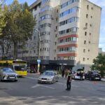 foto video bmw implicat in accident langa policlinica 2 69088ca334f5c