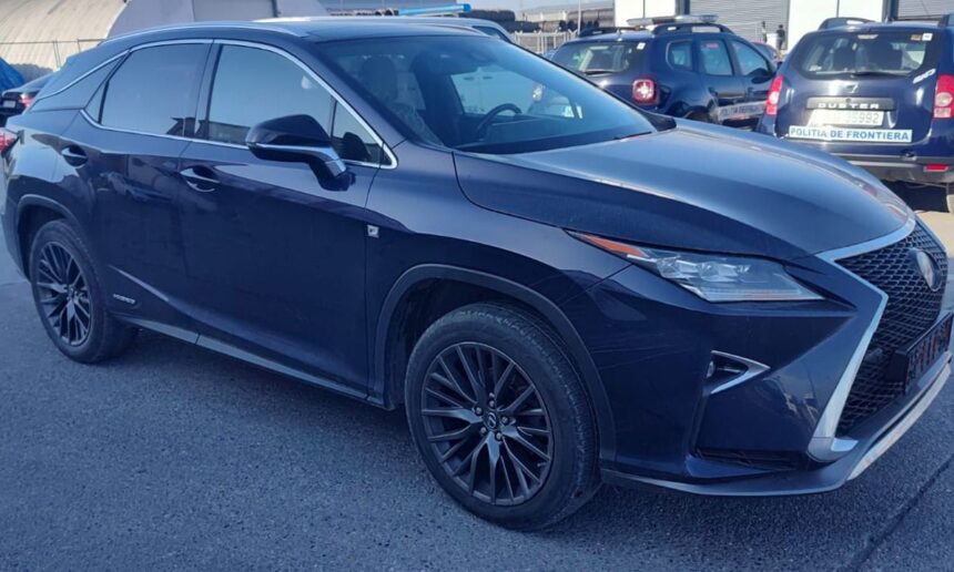 foto video cum arata bolidul de lux de 50 000 de euro cautat in lituania si depistat in portul constanta trebuia sa ajunga in turcia 6909d00522bc4