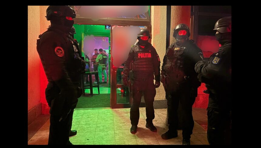 foto video razii cu 200 de politisti in constanta agigea si cumpana adolescenta de 16 ani gasita cu arma alba in clubul heaven 6919d6d0c643d