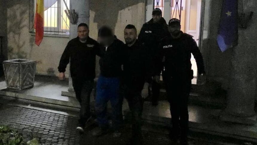 foto video un barbat din medgidia incatusat dupa ce a urmarit o femeie pe strada si a pipait o iata unde s a intamplat totul 6911b206a3788