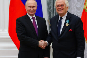 furie la berlin dupa ce un dirijor german a primit un premiu din partea lui vladimir putin la moscova 690c707056b6c