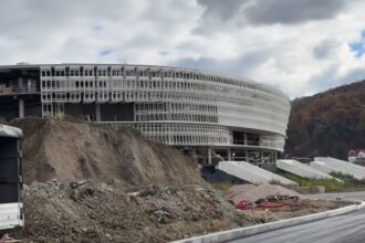 galerie foto imagini spectaculoase cea mai mare sala polivalenta din romania prinde contur 690c8b12d2406