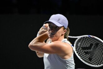 galerie foto omorata de propria sabie iga swiatek demolata la turneul campioanelor cine a reusit marea performanta 690a00bfd38a9