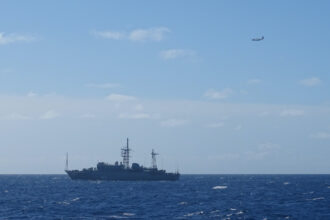 garda de coasta a sua a reactionat in fata unei nave militare rusesti in apropierea apelor sale teritoriale 6916d5dcb69c0