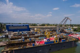greva de avertisment in santierul navrom shipyard srl galati iata cat va dura protestul 6921a06e9d54f