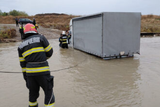 hidrologii anunta cod portocaliu de inundatii pana duminica in judetul prahova alte 12 judete sunt sub cod galben 69298da506fd4