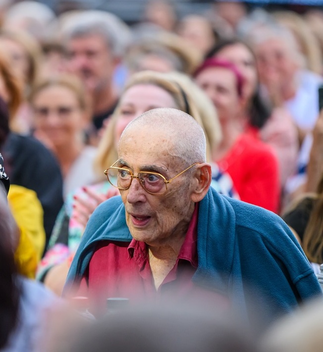 horia moculescu internat in stare grava la sectia ati de la institutul matei bals 690bb52d96c99