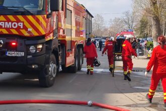 incendiu intr un apartament din harsova un barbat de 89 de ani a ajuns la spital cu arsuri 6905f3561edd5