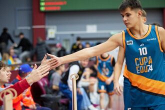 incepe cupa edu a 6 a editie a celei mai spetaculoase competitii de baschet dintre licee 6909e4a5ca90a