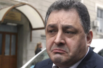 incident bizar in capitala o femeie spune ca a fost urmarita si amenintata de marian vanghelie fostul edil o acuza de acelasi lucru 6926c417a9067