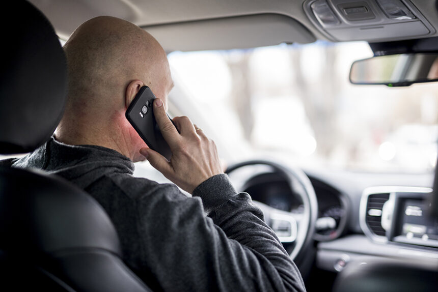 interceptari si umor negru in dosarul fabrica de mosteniri ma doare creierul in cap te aud dublu ma c c in telefonul tau telefonul meu e ascultat daniela 69116bb597742