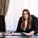 interviu cu irina constandache avocat in baroul constanta despre cat mai costa un divort statutul de vedeta in instanta si sarbatori umbrite de violente asupra femeilor 692284b0c9ddc