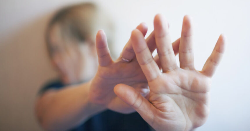 lege mai dura impotriva agresorilor plangerea penala nu mai poate fi retrasa in cazurile de violenta domestica 69271151a483a