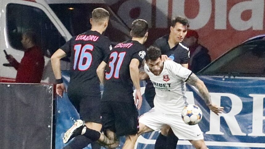 live text fc hermannstadt fcsb 2 1 acum chitu penalizeaza schimbarea facuta de ros albastri la pauza 6910f02a38062