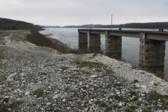 lovitura grea pentru comuna lipnita trebuie sa returneze banii platiti de cjc pentru portul achizitionat ilegal in mandatul lui constantinescu 6916911ab543d