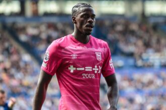 manchester united data in judecata de axel tuanzebe care e motivul 6914ac4e948b8