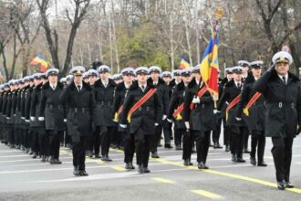 militari ai fortele navale romane sarbatoresc ziua nationala in sase orase 6927f08ed1a6b