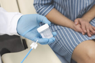 ministerul sanatatii extinde programul de screening pentru cancerul de col uterin prin caravane mobile 6914446fb1a6c