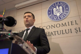 ministrul economiei a sesizat dna privind numirea conducerii romarm au considerat ca sefii lor trebuie sa fie super sefi 69145d073a237