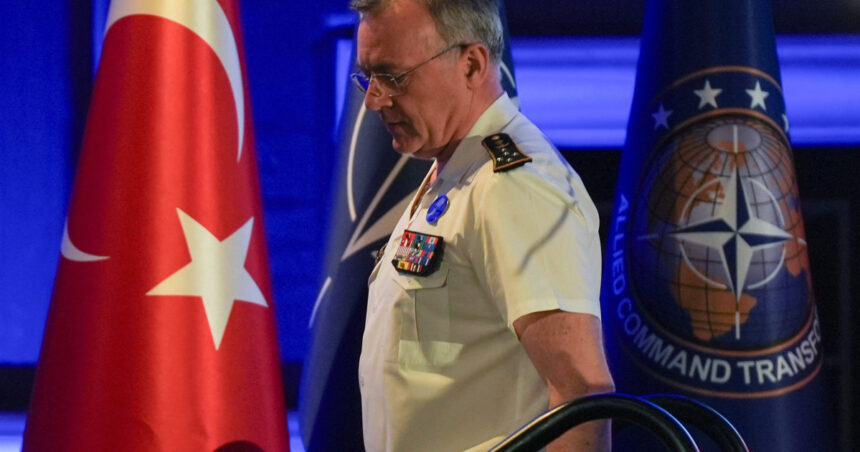 ministrul ionut mosteanu s a intalnit la bucuresti cu amiralul pierre vandier sact cu o zi inainte de nato industry forum 2025 6909f42c3d76e