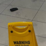 momente de panica pe aeroportul din melbourne o baterie externa a luat foc iar un barbat a fost ranit 690da5d05555c