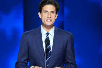 nepotul lui jfk si a anuntat candidatura pentru un loc in congres cu un discurs anti trump 6914d103382ea