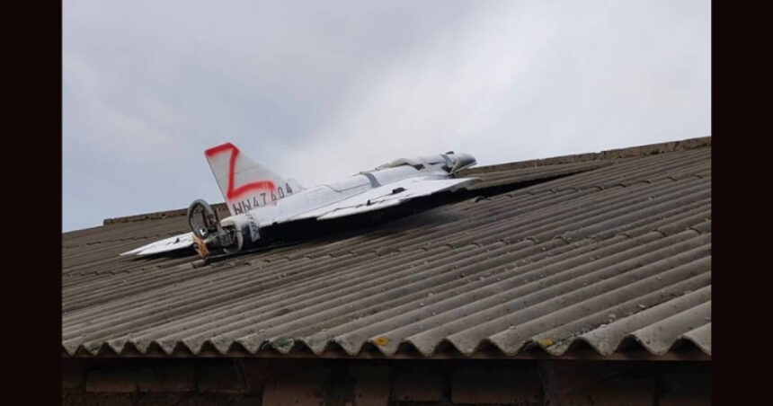 news alert o drona cu inscriptia z a cazut in republica moldova mai multe persoane au fost evacuate si perimetrul a fost izolat 6925728ba2f15