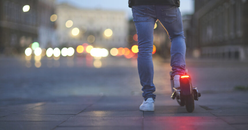 nicusor dan a promulgat legea care introduce rca obligatoriu pentru trotinete si biciclete electrice care sunt limitele de despagubire 69164c7d7101e