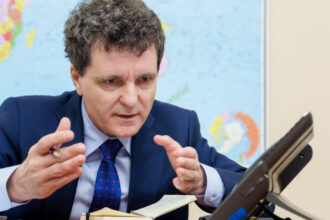 nicusor dan a vorbit la telefon cu volodimir zelenski romania si ucraina lucreaza la un parteneriat strategic 690e27f41da68