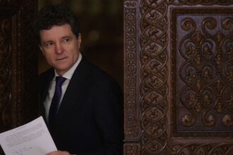 nicusor dan spune ca va contesta decizia aep care nu i a dat decontat toti banii din campanie ce va face cu suma ramasa 691475a07b11f