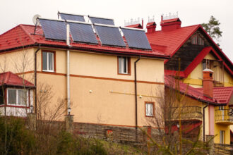 noua ordonanta privind comunitatile de energie cum pot prosumatorii sa si produca si sa si vanda propria energie electrica 6911eb3c26631