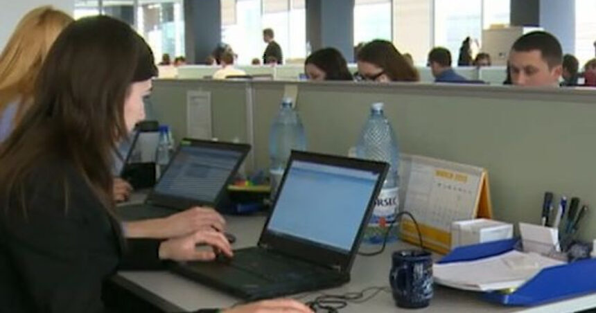 numarul locurilor pentru internship in institutii de stat si firme private va fi dublat ce mai prevede proiectul adoptat de parlament 69149c578170c