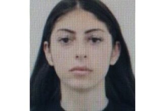 o adolescenta din constanta a disparut de acasa daca o vedeti sunati la 112 6908776c6d5e9
