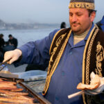 o turista din germania si cei doi copii ai sai au murit la istanbul dupa ce au consumat mancare preparata pe strada sotul ei la ati 69179aa9a856e