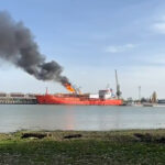 oficial locuitorii din plauru evacuati pericol major de explozie la o nava lovita de dronele rusesti 691aec95e5194