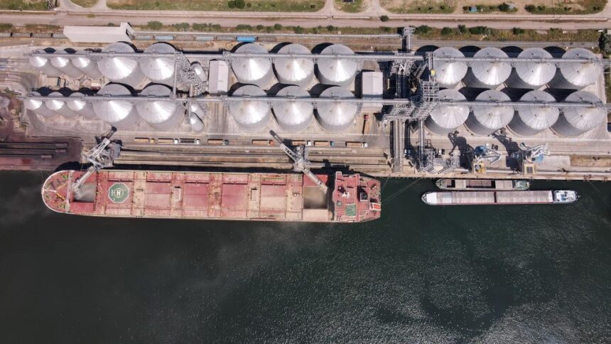 oficial s au aprobat dividende de 461 milioane de euro pentru actionarii comvex sa iata care este data platii 690a4410d3e06