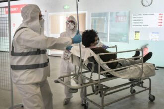 oms cere masuri urgente pentru finantarea sanatatii sistemele medicale din zeci de tari sunt in pericol 6909018826997